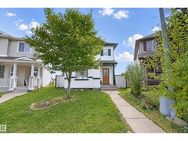15911 38 ST NW, Edmonton, Alberta T5Y3E9