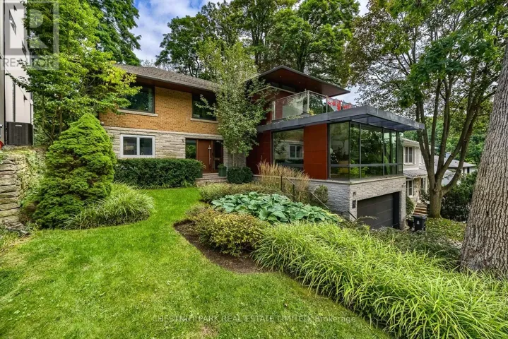 16 FALLINGBROOK WOOD, Toronto (Birchcliffe-Cliffside), Ontario M1N1B8