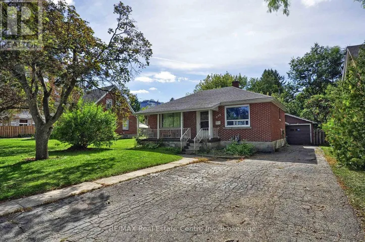 273 ALBERT STREET, Waterloo, Ontario N2L3T7