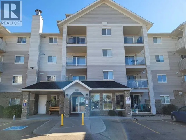 320, 1632 Saamis Drive NW, Medicine Hat, Alberta T1C4x3