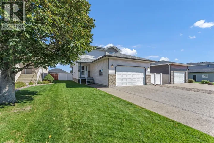 2459 7 Avenue NE, Medicine Hat, Alberta T1C1Y5