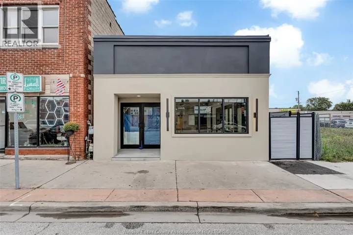 714 WYANDOTTE STREET East, Windsor, Ontario N9A3J4