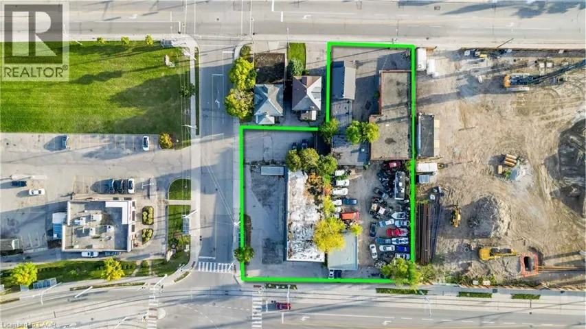 983 & 991-995 KING ST. E. & 512-516, 520 CHARLES ST. E. Street, Kitchener, Ontario N2G2R2