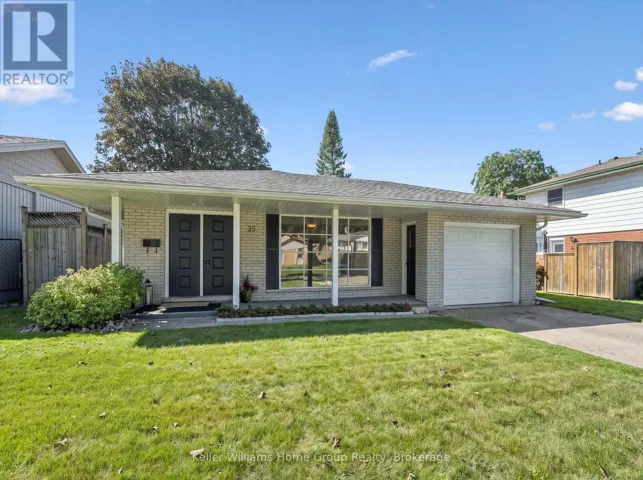 35 CROSBY DRIVE, Kitchener, Ontario N2B2K9