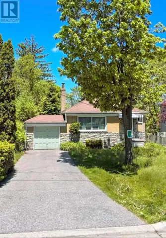 12 CHATTERTON BOULEVARD, Toronto (Scarborough Village), Ontario M1M2G2