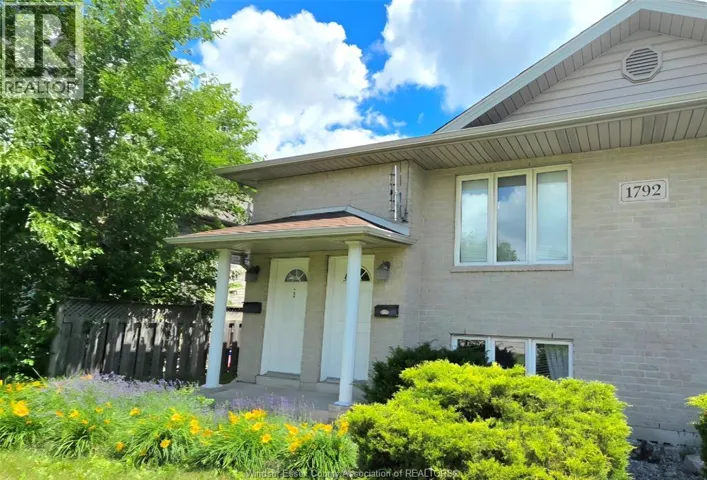 1792 NORTHWAY Unit# 1, Windsor, Ontario N9B3M2