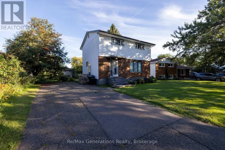 235 MAPLE AVENUE, Thunder Bay (Forest Park), Ontario P7B4V6