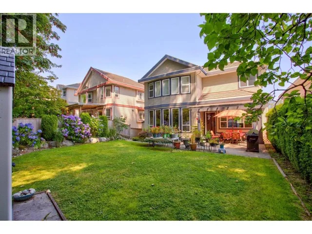 1708 PADDOCK DRIVE, Coquitlam, British Columbia V3E3N8