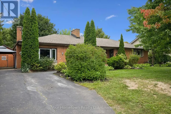 471 GARAFRAXA STREET E, Centre Wellington (Fergus), Ontario N1M1E6