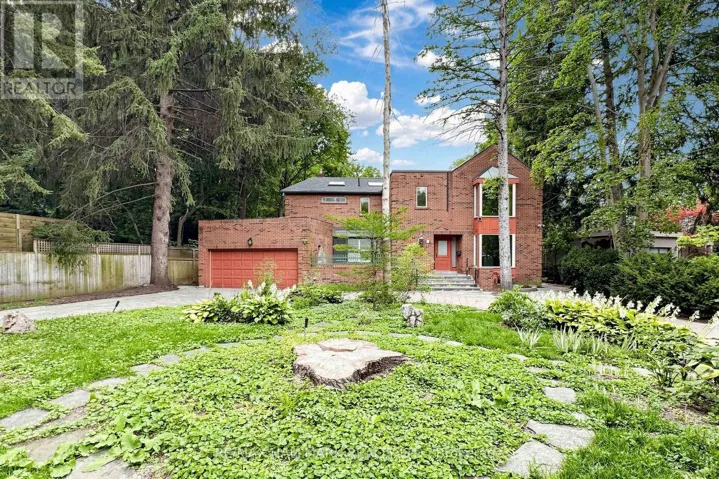 40 DONINO AVENUE, Toronto (Bridle Path-Sunnybrook-York Mills), Ontario M4N2W7