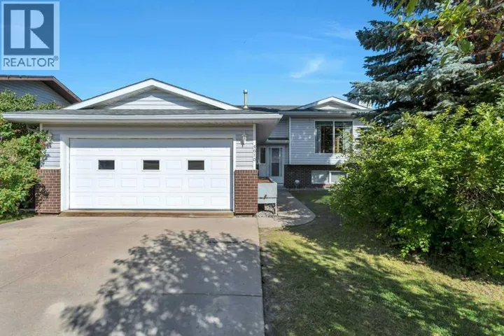 4610 56 Avenue, Rimbey, Alberta T0C2J0