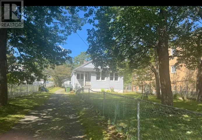 25 Primrose Street, Dartmouth, Nova Scotia B3A4C4