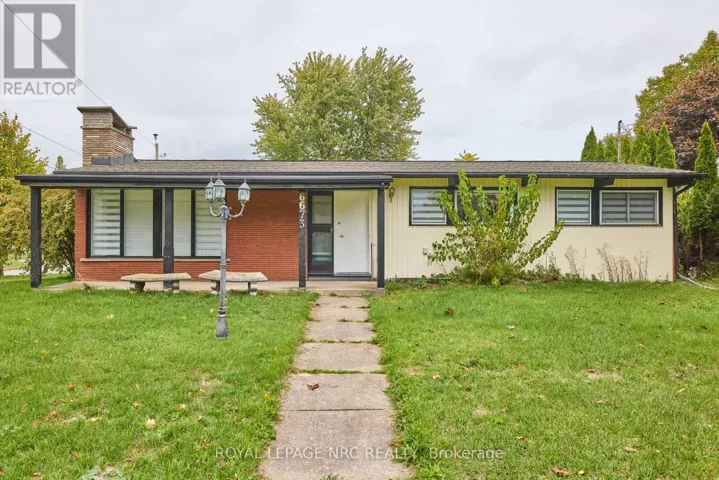 6673 HUGGINS STREET, Niagara Falls (Stamford), Ontario L2J1H5