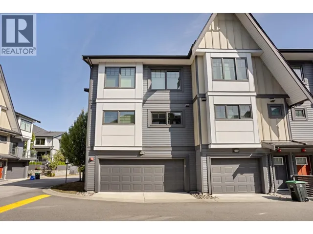 32 19451 SUTTON AVENUE, Pitt Meadows, British Columbia V3Y0G6