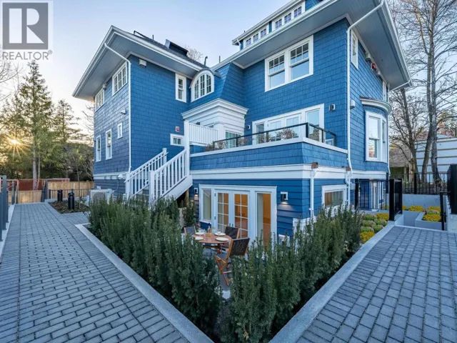 7303 HUDSON STREET, Vancouver, British Columbia V6P4L1
