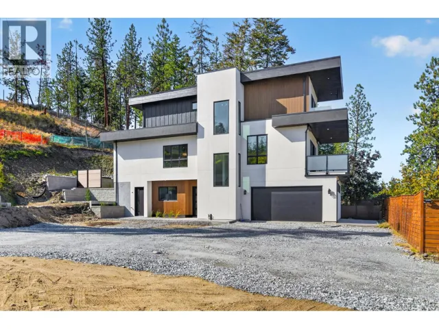 757 Barnaby Road Unit# 3, Kelowna, British Columbia V1W4N9