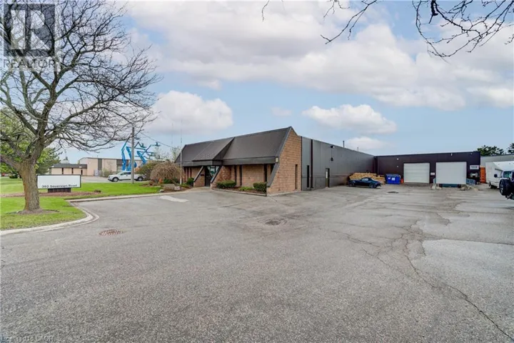 352 SOVEREIGN Road, London, Ontario N6M1A8