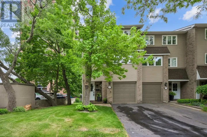 1 - 2222 MARINE DRIVE, Oakville (BR Bronte), Ontario L6L1C1