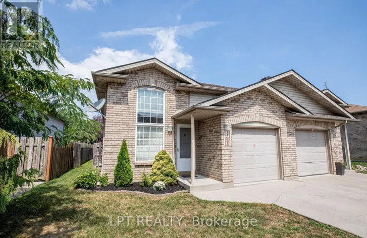 11866 BROUILLETTE COURT, Tecumseh, Ontario N8N5C7