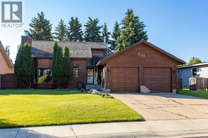 6107 55 Avenue, Ponoka, Alberta T4J1L2