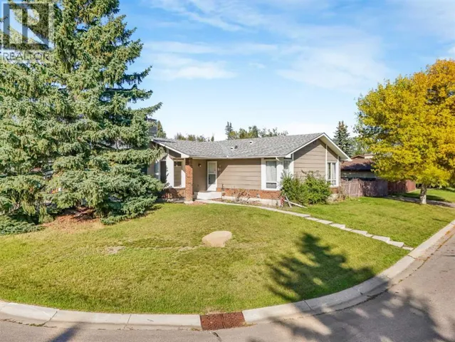 101 Hodson Way, Okotoks, Alberta T0L1T1