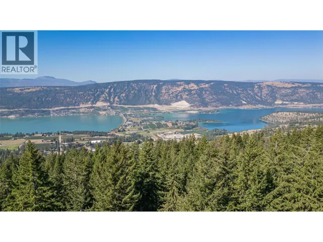 6051 Oyama Lake Road, Oyama, British Columbia V4V2C9
