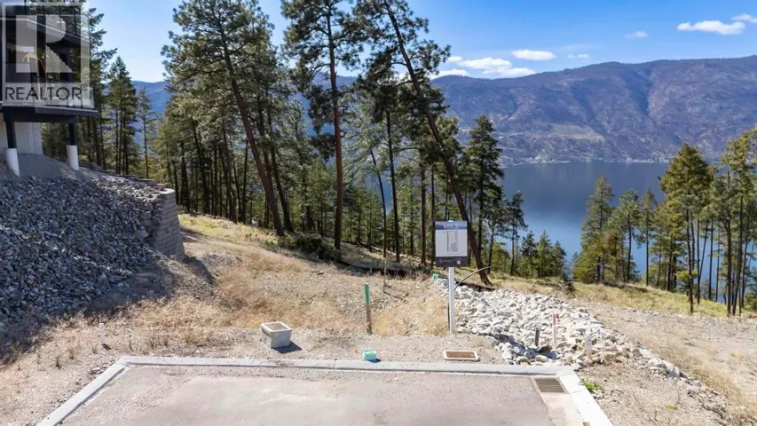 3280 Aspen Lane, Kelowna, British Columbia V1V0G8