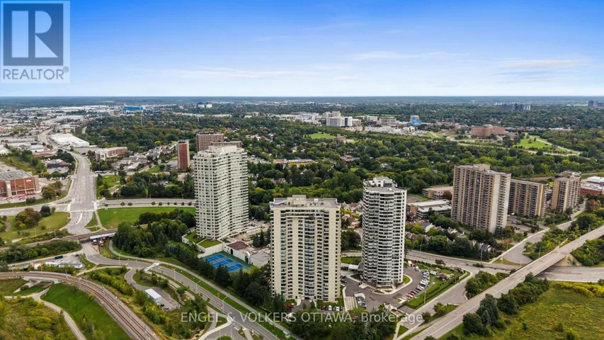 1905 - 1500 RIVERSIDE DRIVE, Ottawa, Ontario K1G4J4