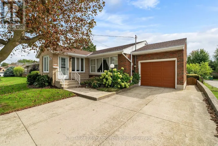 78 BLAKE STREET E, Goderich (Goderich (Town)), Ontario N7A1C8