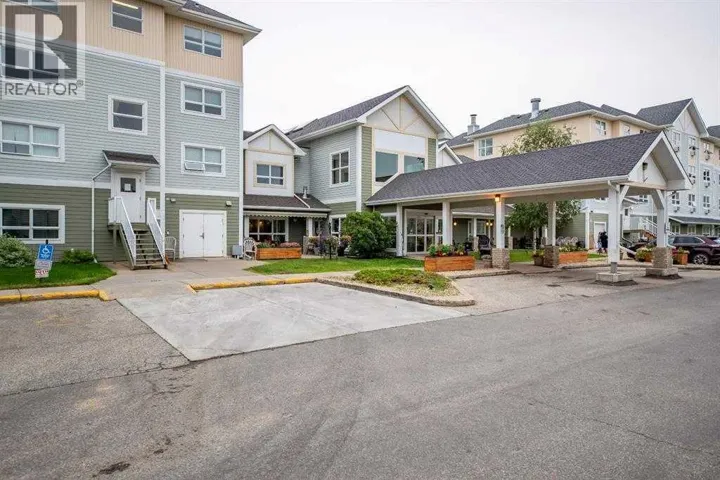 228, 10402 111 Street, Grande Prairie, Alberta T8V8G4