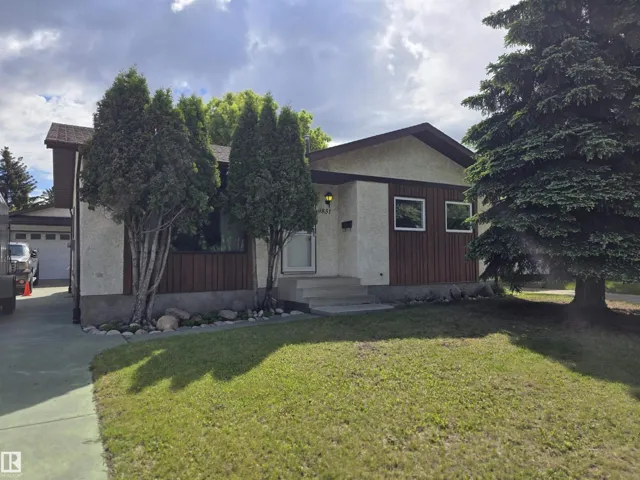 9831 188 ST NW, Edmonton, Alberta T5T4H3