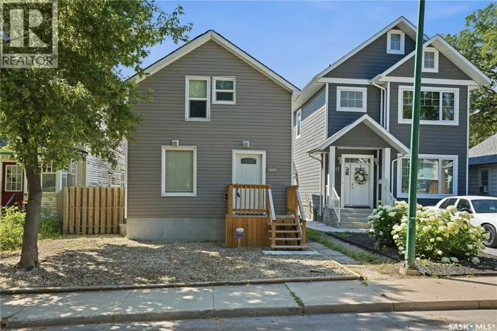 215 26th STREET W, Saskatoon, Saskatchewan S7L0C3