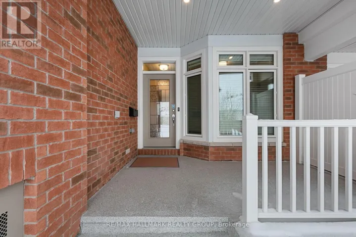 66 KAYENTA STREET, Ottawa, Ontario K2S2K7