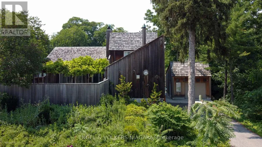 89 BYRON STREET, Niagara-on-the-Lake (Town), Ontario L0S1J0