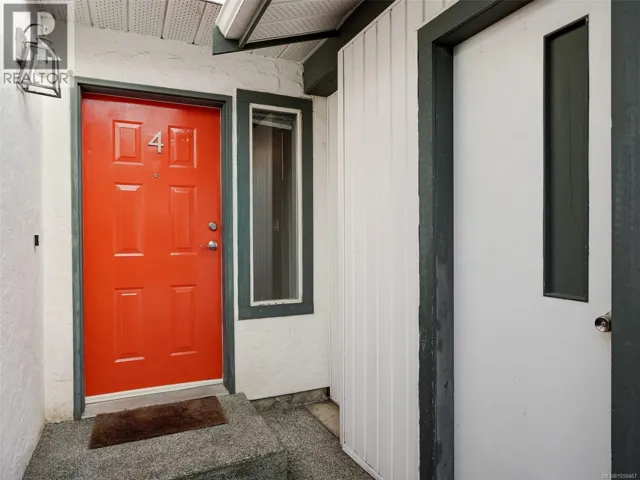 4 9923 Seventh St, Sidney, British Columbia V8L2V8