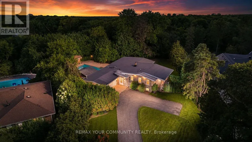 35 IDLESWIFT DRIVE, Vaughan (Uplands), Ontario L4J1K9