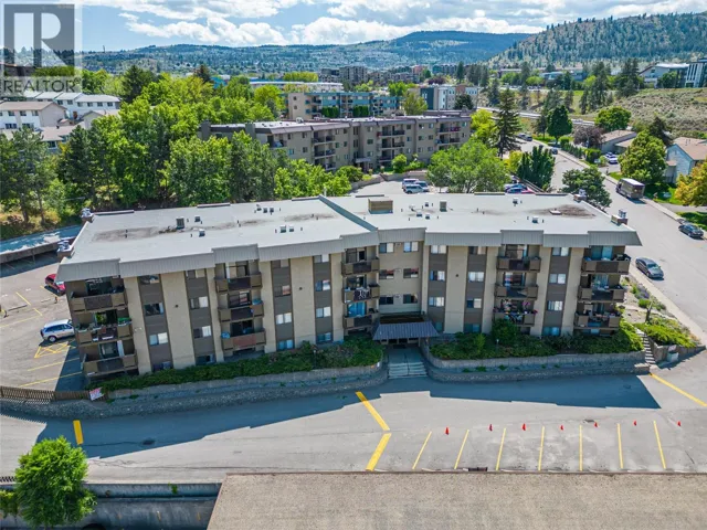 555 Dalgleish Drive Unit# 106, Kamloops, British Columbia V2C6C7