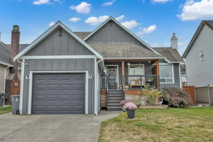 6331 135 STREET, Surrey, British Columbia V3X1J7