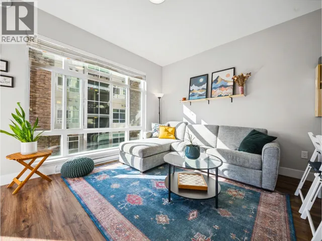 301 2465 WILSON AVENUE, Port Coquitlam, British Columbia V3C0E6