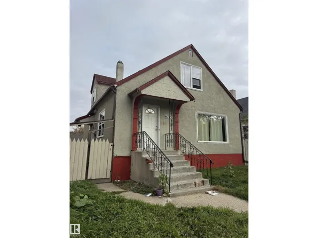 6729 106 ST NW, Edmonton, Alberta T6H2W1