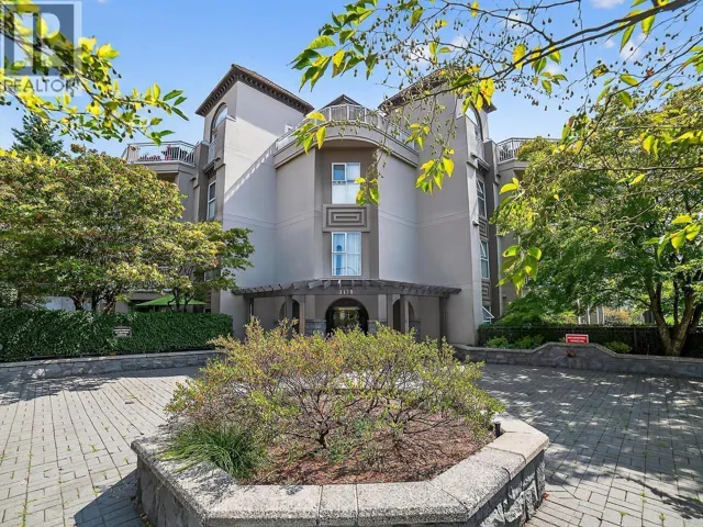 401 1128 SIXTH AVENUE, New Westminster, British Columbia V3M6V8