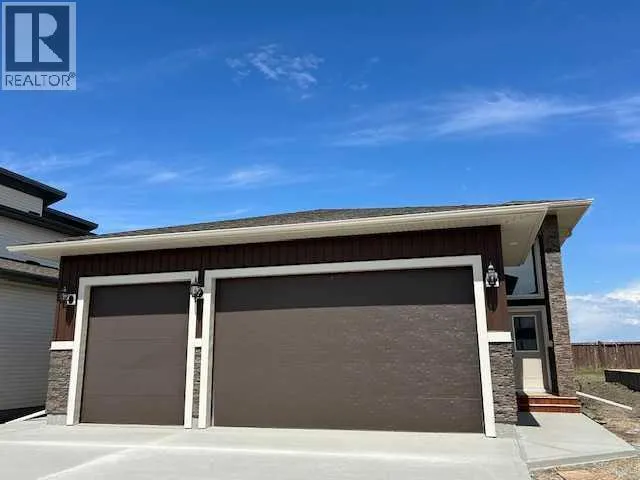 11401 Wisteria Court, Grande Prairie, Alberta T8V1L1