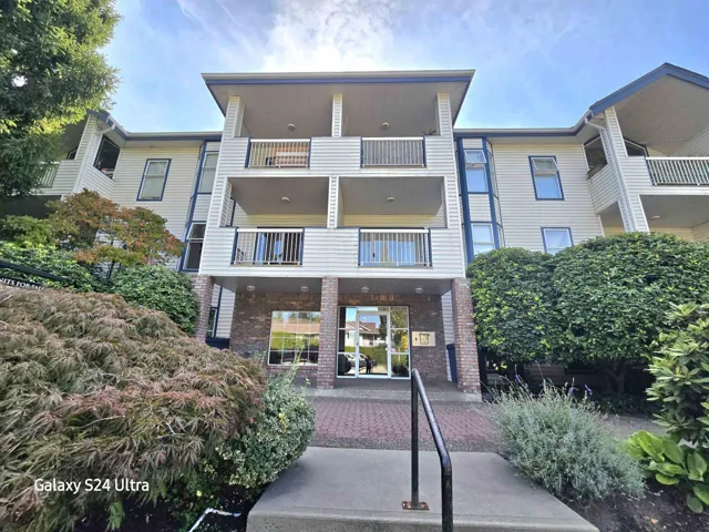 107 13918 72 AVENUE, Surrey, British Columbia V3W0T4