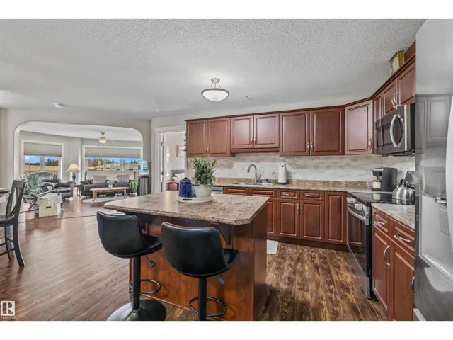 #332 99 WESTERRA MR, Stony Plain, Alberta T7Z0G7