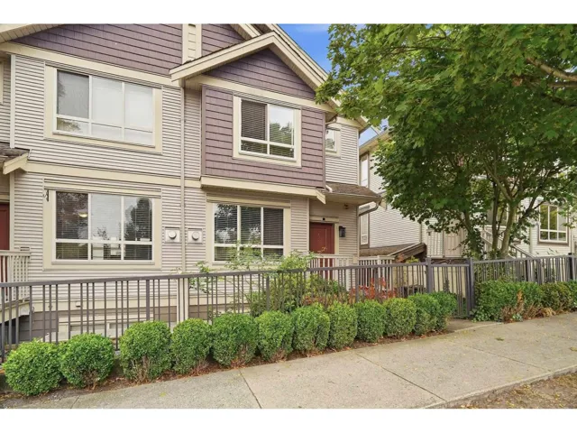 6 19560 68 AVENUE, Surrey, British Columbia V4N5Y5
