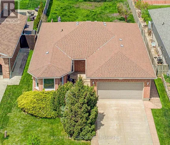 8223 MARCON STREET, Niagara Falls (Ascot), Ontario L2H3A9