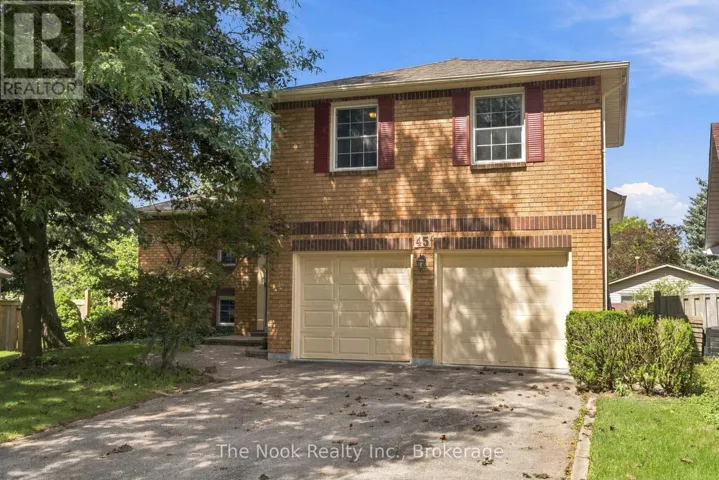 45 BERNICK CRESCENT, Whitchurch-Stouffville (Stouffville), Ontario L4A6C6