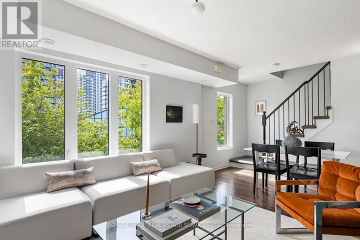227 - 7 FOUNDRY AVENUE, Toronto (Dovercourt-Wallace Emerson-Junction), Ontario M6H0B7