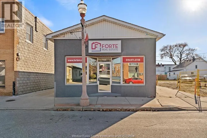 1145 ERIE STREET East, Windsor, Ontario N9A3Z4