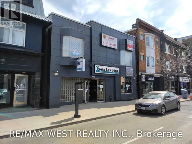 2ND FLR NE - 1015 BLOOR STREET W, Toronto (Dufferin Grove), Ontario M6H1M1